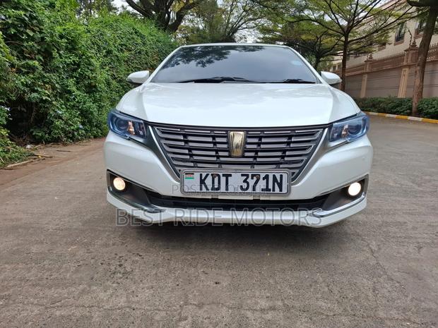 Toyota Premio 2019 Pearl