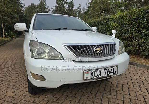 Toyota Harrier 2008 White
