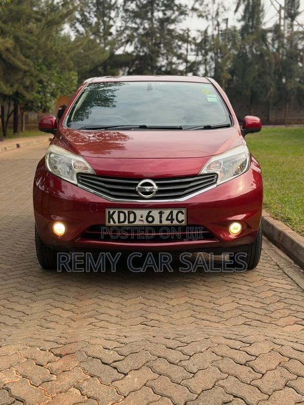 Nissan Note 2014 Red