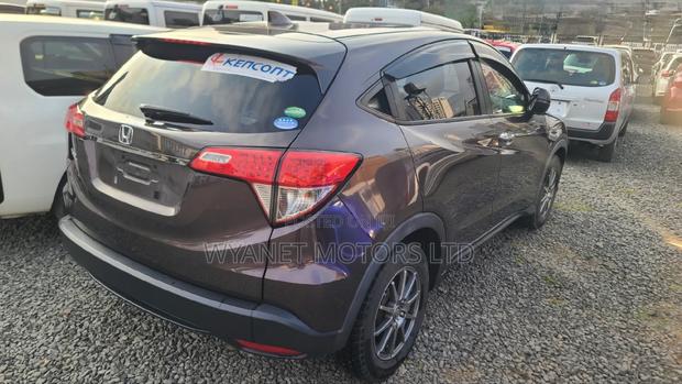 Honda Vezel 2019 Brown
