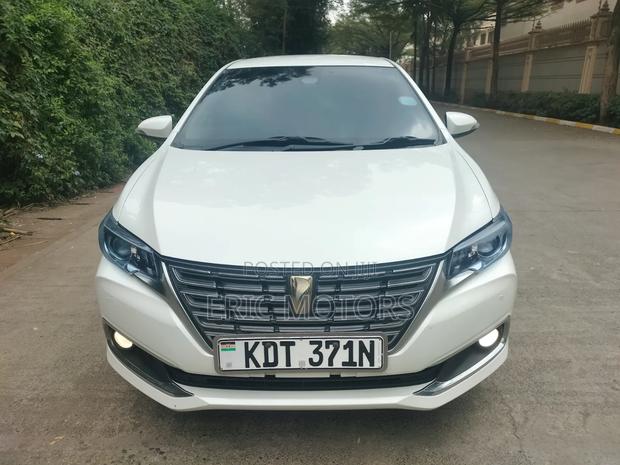 Toyota Premio 2019 Pearl