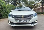 Toyota Premio 2019 Off white for sale