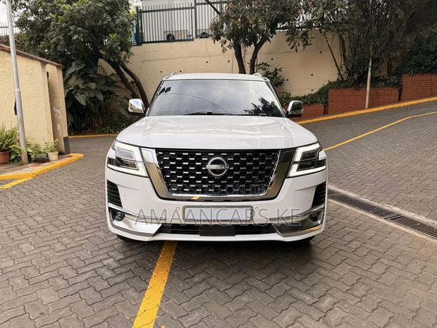 Nissan Patrol 2013 White
