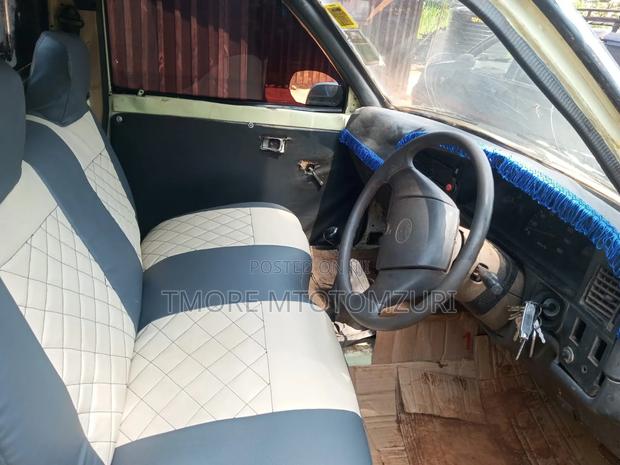 Toyota Hilux 1994 Beige