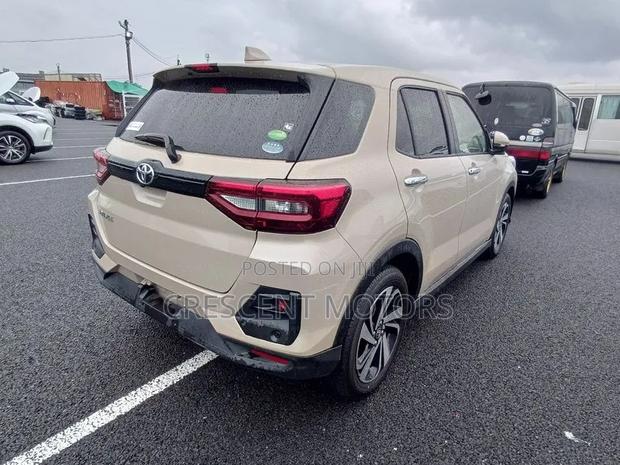 Toyota Raize 2020 Beige