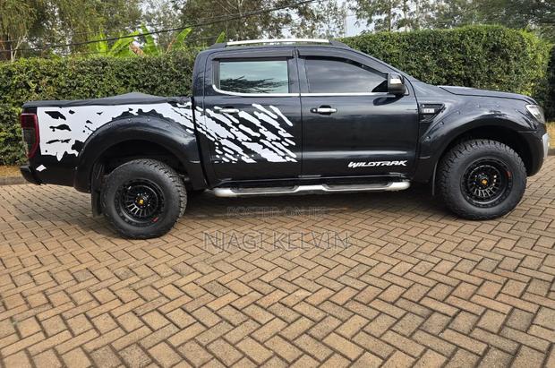Ford Ranger Wildtrak 2014 Black
