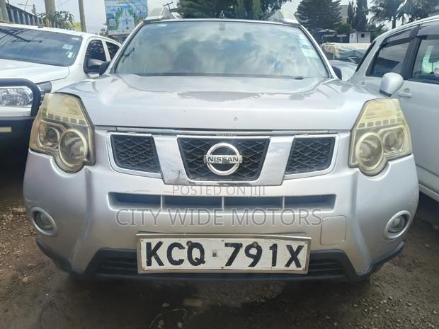 Nissan X-Trail 2011 Silver