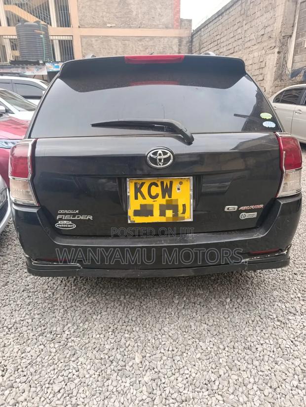 Toyota Corolla Fielder 2006 Black