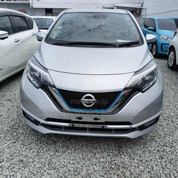 Nissan Note 2019 Silver
