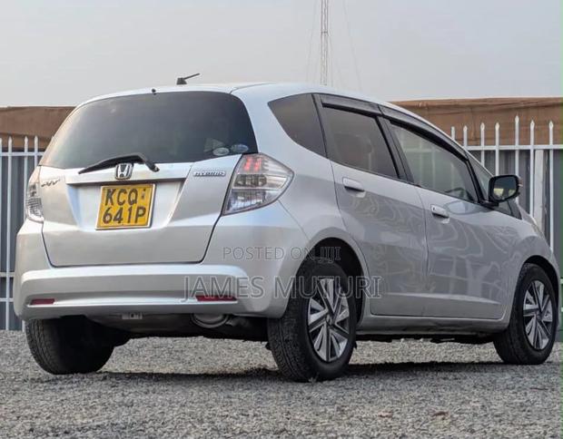 Honda Fit 2011 Silver