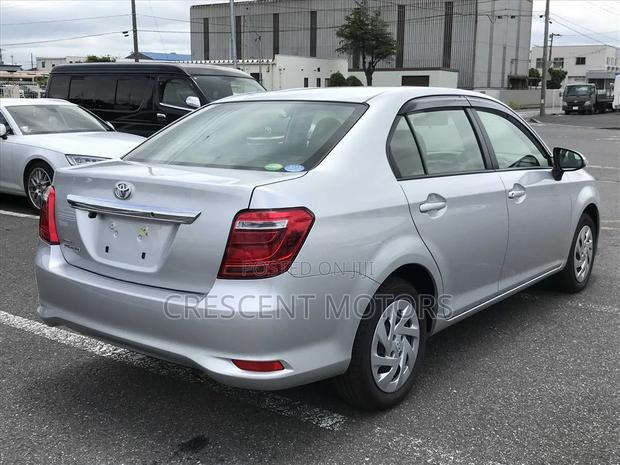 Toyota Axio 2020 Silver