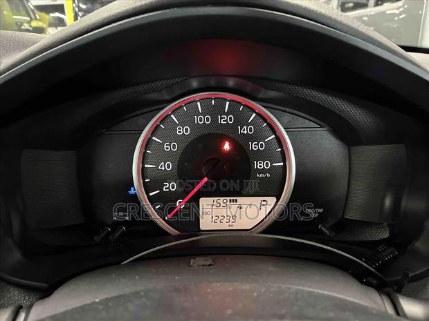Toyota Axio 2020 Silver