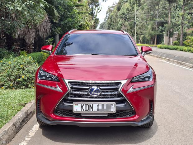 Lexus NX 300h FWD 2016 Red