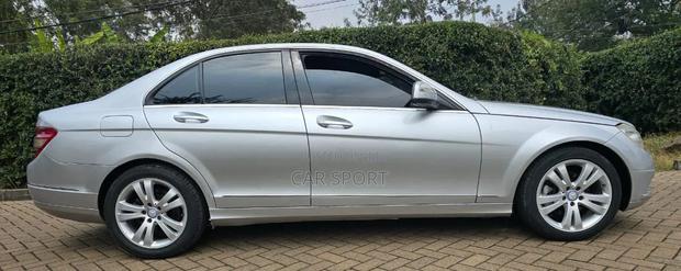 Mercedes-Benz C200 2008 Silver