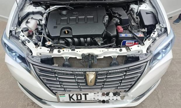 Toyota Premio 2019 White