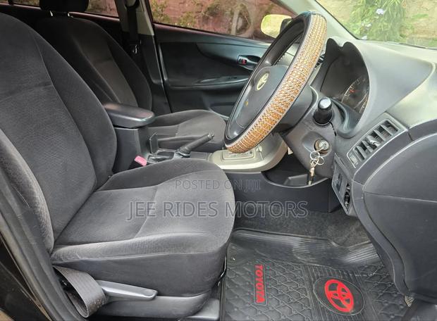 Toyota Corolla Fielder 2010 Black