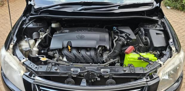 Toyota Corolla Fielder 2010 Black