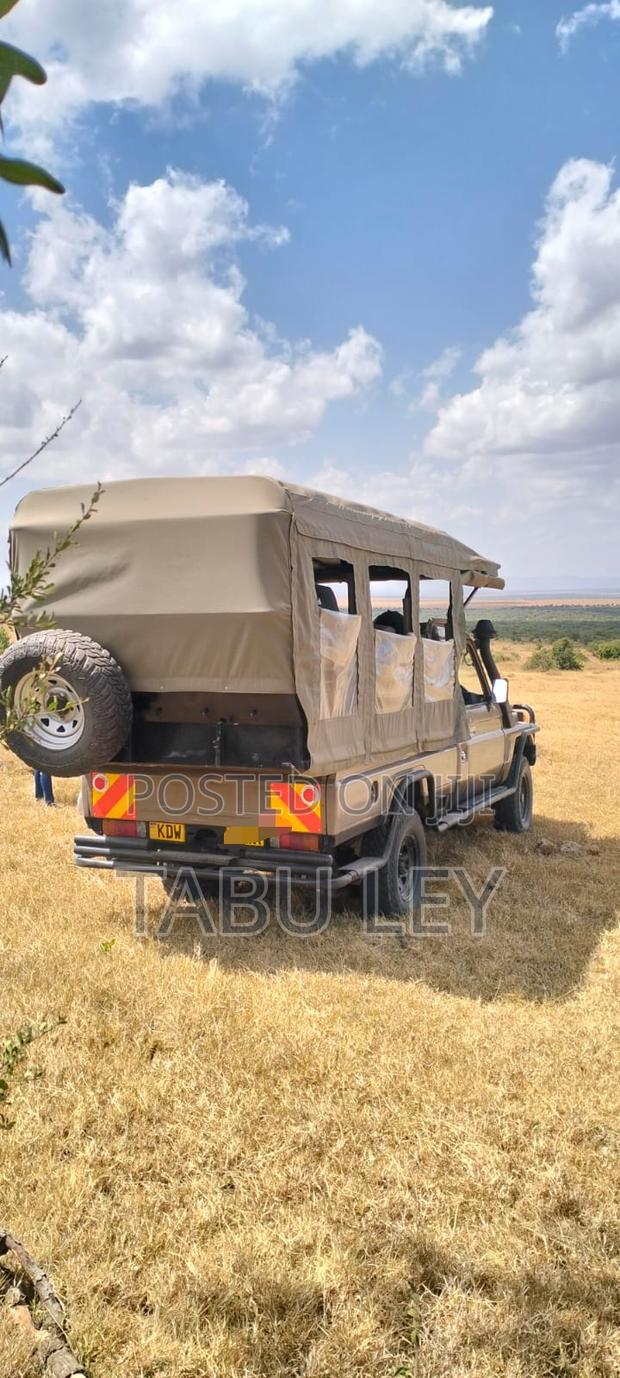 Toyota Land Cruiser 79 Series 2001 Beige