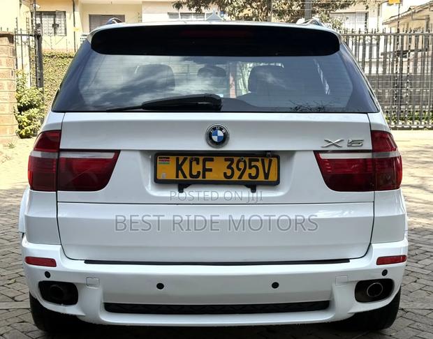 BMW X5 xDrive 30i AWD (3.0L 6cyl 6A) 2009 White