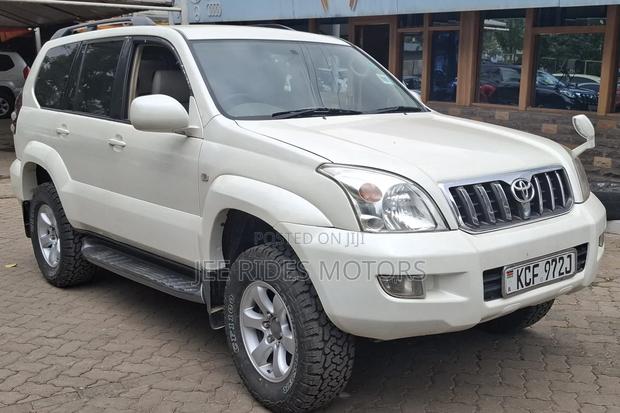 Toyota Land Cruiser Prado 2008 White