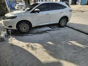 Toyota Harrier 2014 White for sale