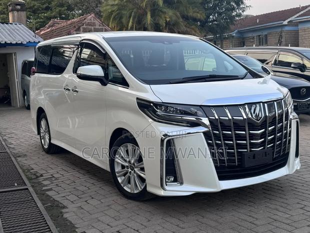 Toyota Alphard 2019 White