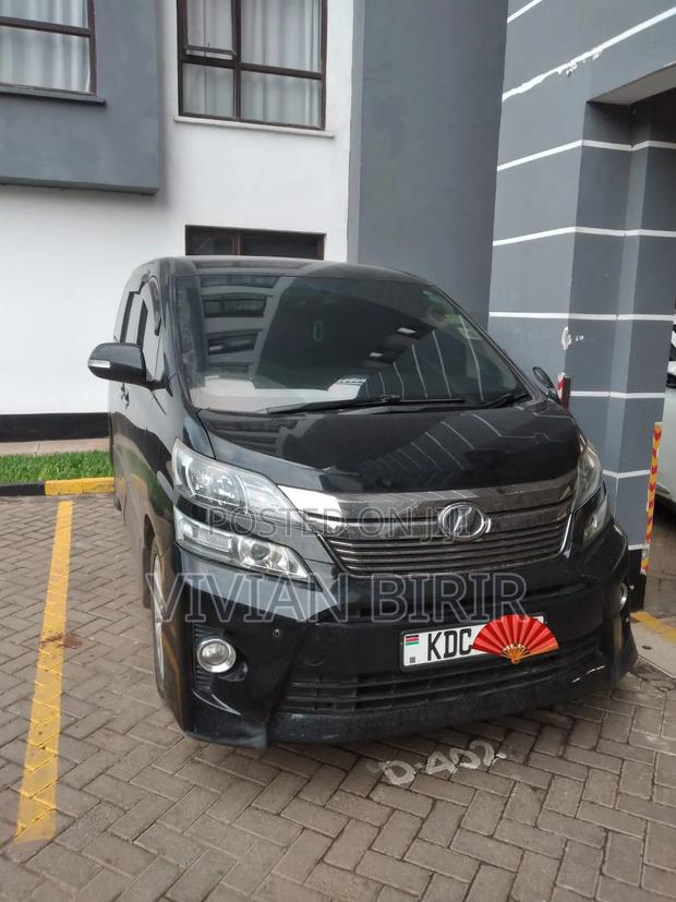 Toyota Vellfire 2014 Black