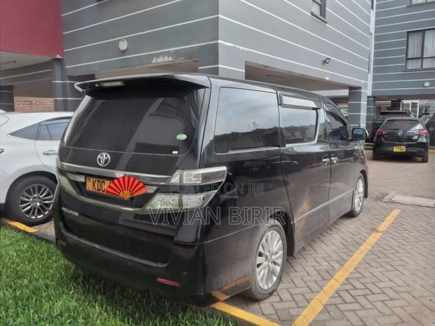 Toyota Vellfire 2014 Black