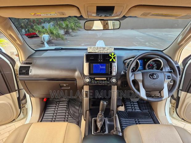 Toyota Land Cruiser Prado 2013 Pearl