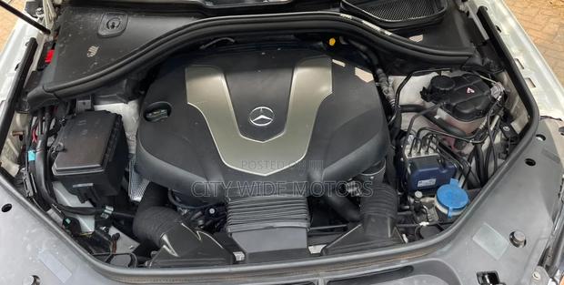 Mercedes-Benz GLE-Class 2019 White