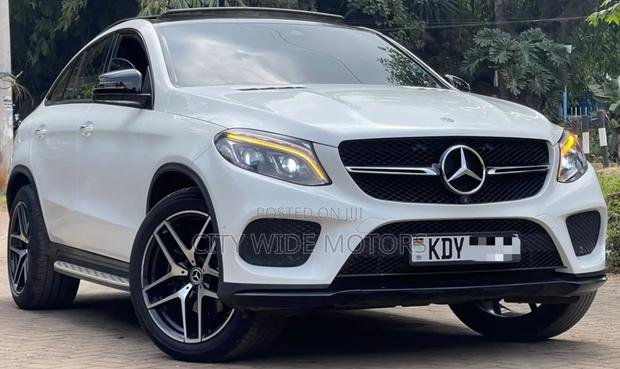 Mercedes-Benz GLE-Class 2019 White