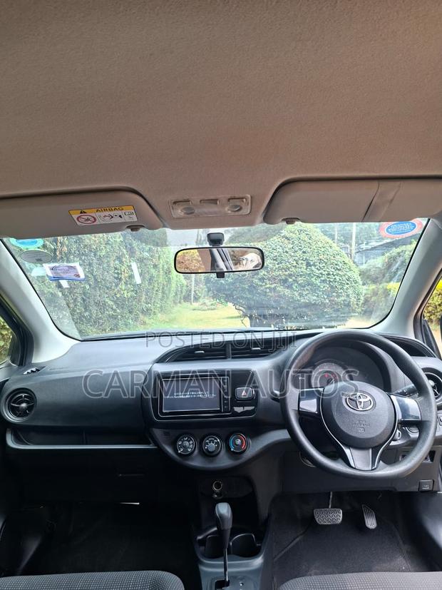 Toyota Vitz 1.0 FWD 5dr 2018 Black
