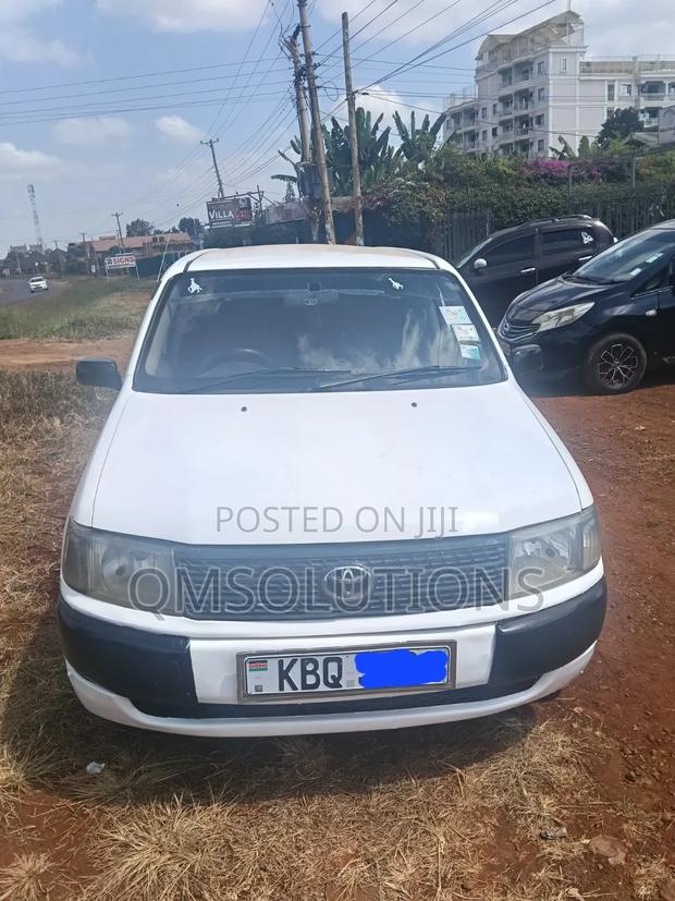 Toyota Probox 2005 White