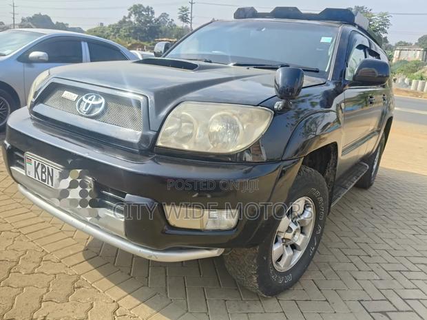 Toyota Hilux Surf 2004 Black