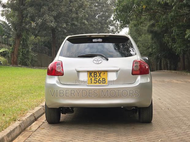 Toyota Auris 2003 Silver