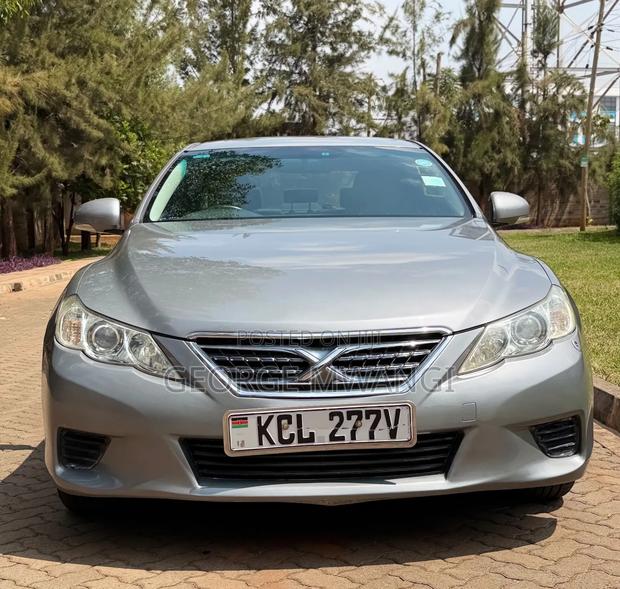 Toyota Mark X 2010 Silver
