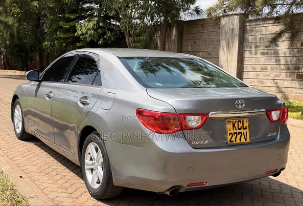 Toyota Mark X 2010 Silver