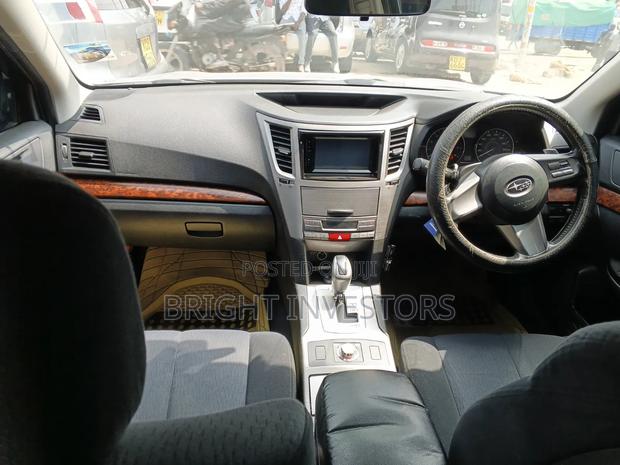Subaru Outback 2014 Gray