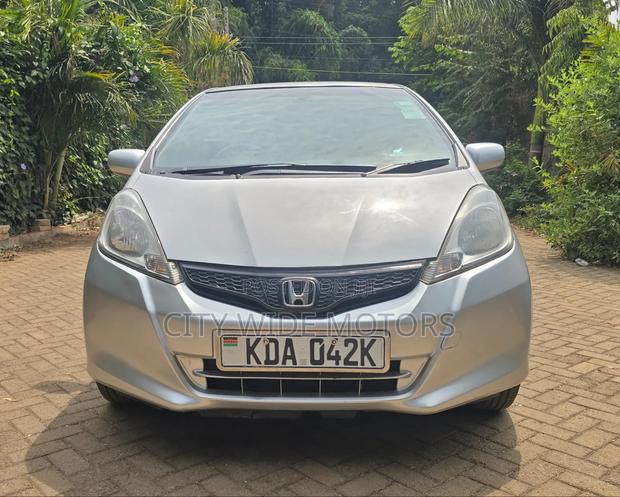 Honda Fit 2011 Silver