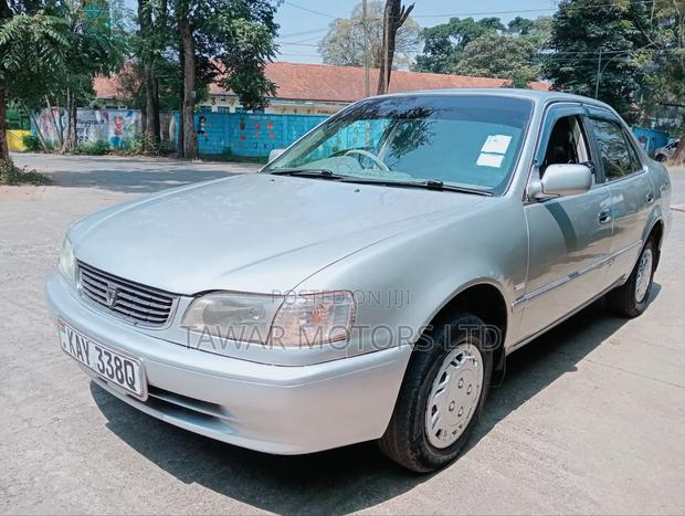 Toyota Corona 2002 Silver