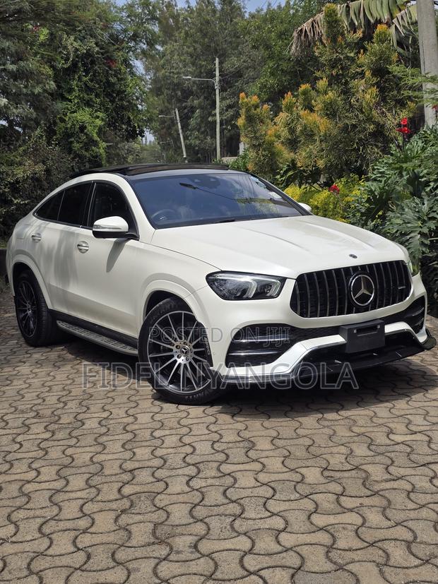 Mercedes-Benz GLE-Class GLE 400d 4MATIC 2021 White