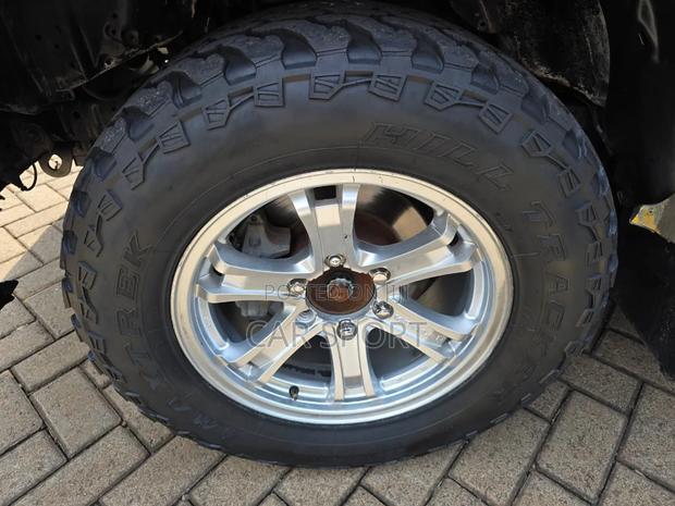 Toyota Land Cruiser Prado 1998 Off white