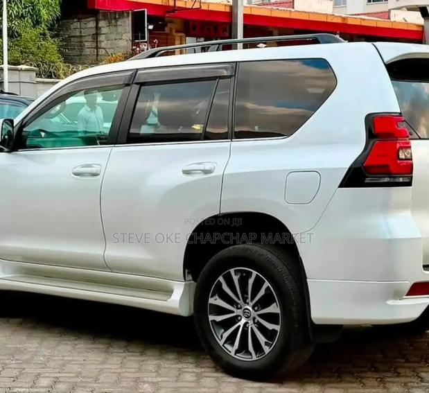 Toyota Land Cruiser Prado 2020 Pearl