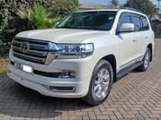 Toyota Land Cruiser 4.6 V8 ZX 2015 White for sale