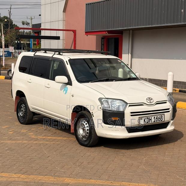 Toyota Probox 2016 White
