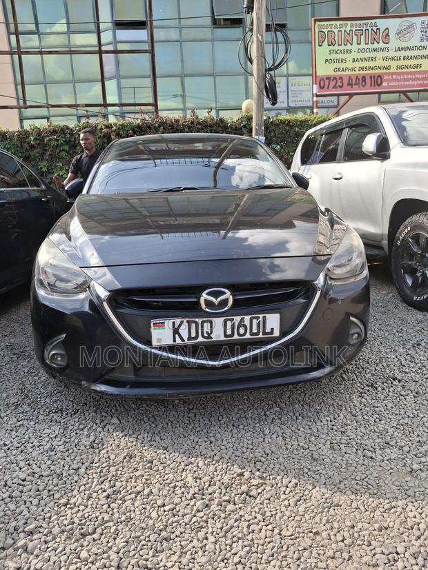 Mazda Demio 2017 Black