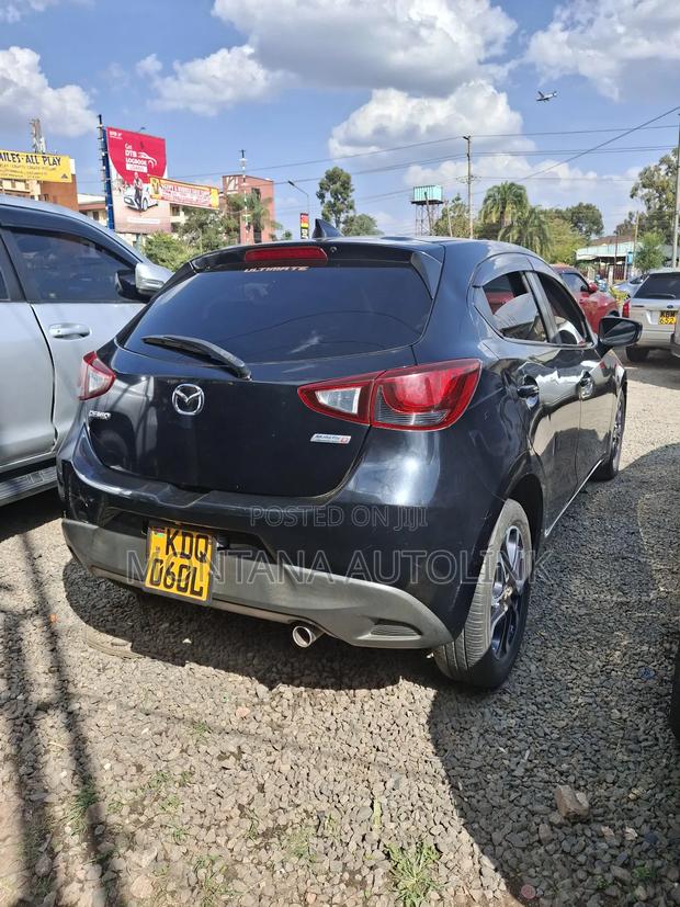 Mazda Demio 2017 Black