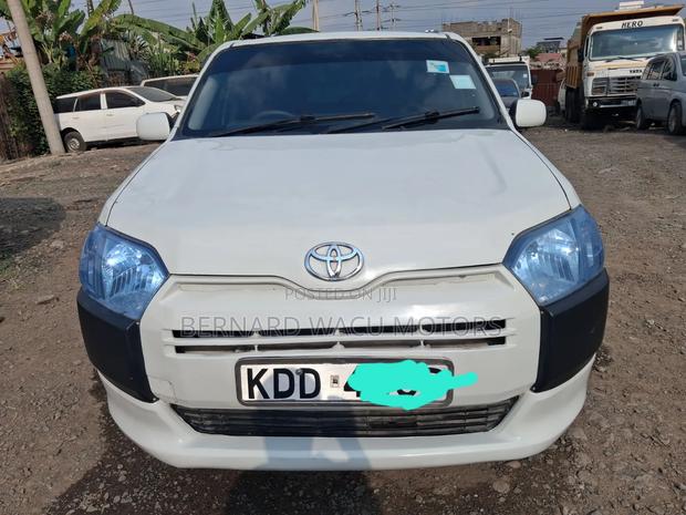 Toyota Probox 2014 White