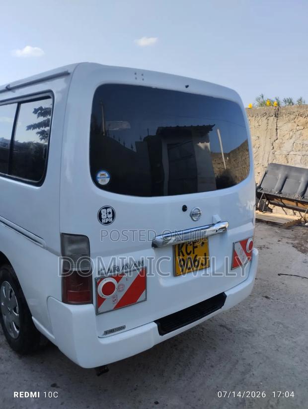 Nissan Caravan 2010 White