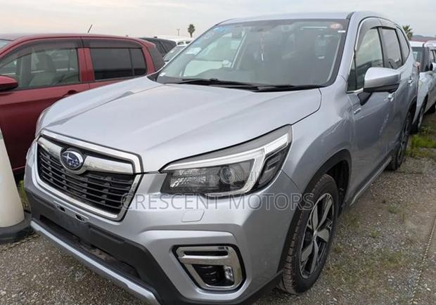 Subaru Forester 2021 Silver